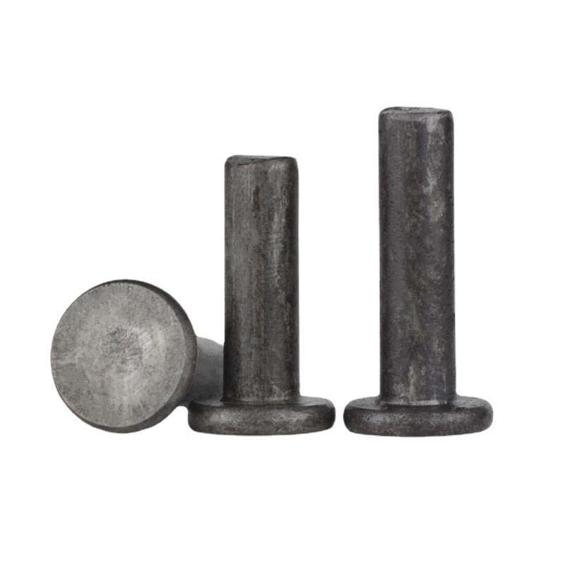ဦး ခေါင်းနှင့်အတူ clevis တံသင်