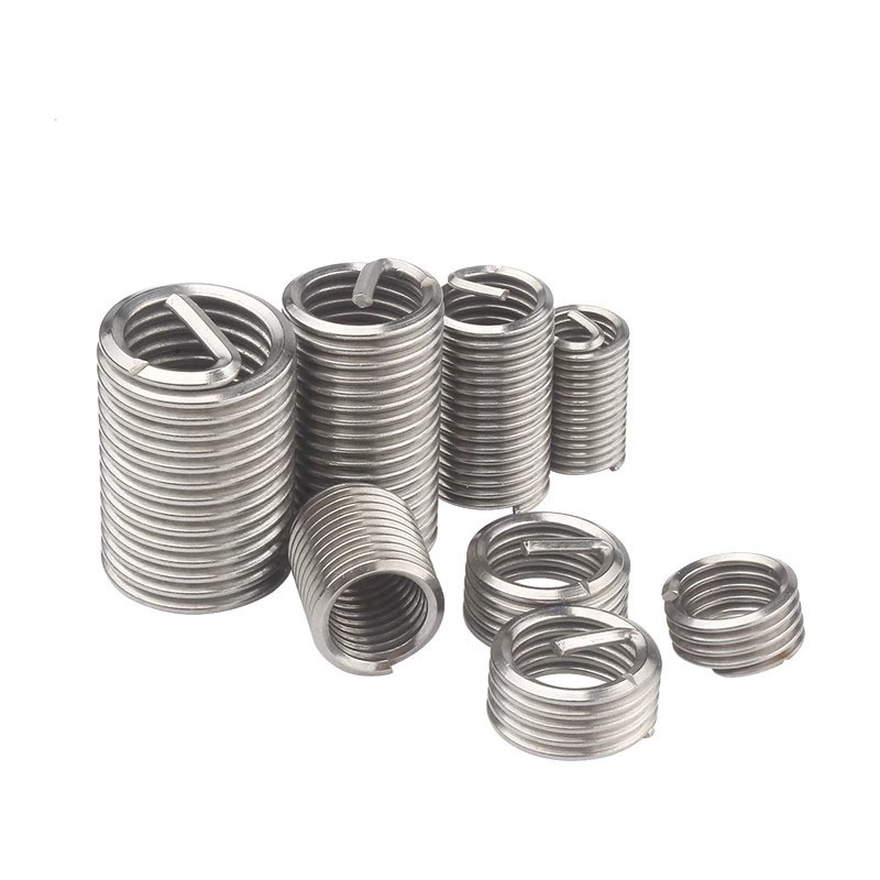 အတွင်းဘက် အပြင်ဘက် ချည်စွပ် ဝက်အူ